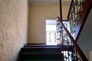 комерційна за адресою Віктора Чміленка вул. (Дзержинського), 40