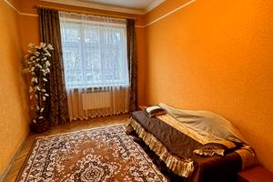 квартира за адресою Дорошенка вул., 5