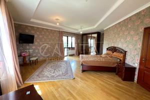 будинок за адресою Київ, Березнева вул., 35