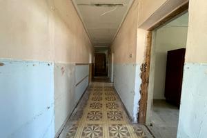комерційна за адресою вул. Центральна, 303
