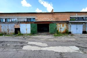паркомісце за адресою Польська вул. (Комарова), 4А