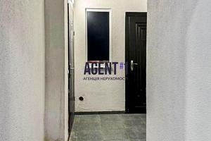 комерційна за адресою Садова вул., 1В