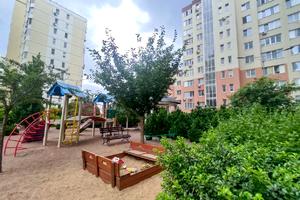 квартира за адресою Владислава Бувалкіна вул. (Бочарова Генерала), 62
