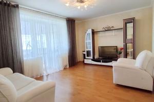 квартира за адресою Богоявленська, 28