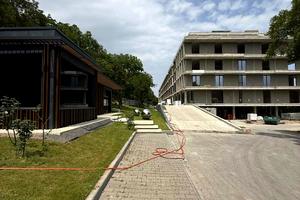 квартира по адресу Вице-адмирала Азарова ул. (Вице-адмирала Азарова), 28-1