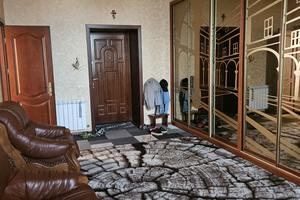 дом по адресу Вул.Лісова