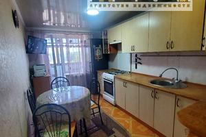 квартира за адресою Космічна вул., 124