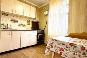 квартира за адресою Заливна вул., 13