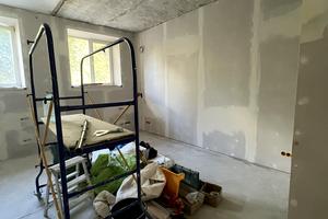 комерційна за адресою Покровська вул., 20