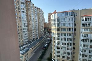 квартира за адресою Зоопаркова вул., 12
