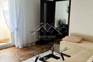 квартира за адресою Ветеранів Праці вул., 5
