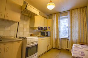 квартира за адресою вул. Верховинна, 87