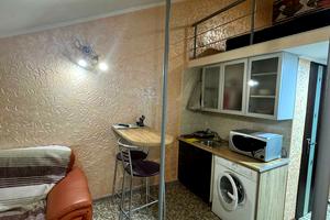 квартира за адресою Космічна вул., 24