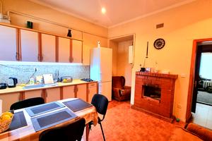 квартира за адресою Толстого Льва пл., 21