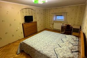 квартира по адресу Плуговая ул., 8а
