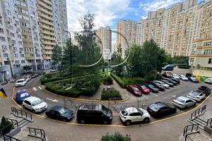 комерційна за адресою Дніпровська набережна вул., 25