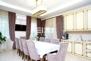 будинок за адресою Центральна вул.