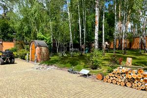 будинок за адресою Чумацький Шлях вул., 1