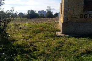 участок по адресу Будівельників