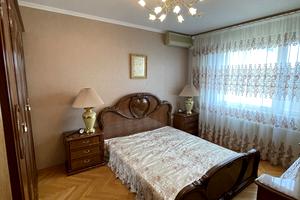 квартира по адресу Ивана Пулюя ул., 1