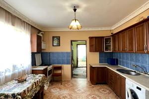 будинок за адресою Розточчя вул., 34
