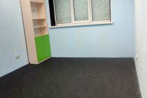 комерційна за адресою Мінеральна вул., 47
