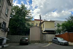 коммерческая по адресу Михаила Грушевского ул. (Карла Либкнехта), 14