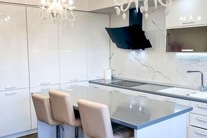 квартира за адресою Шандора Петефі пл., 13