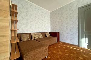 квартира за адресою Олександра Довженка вул. (Толстого), 120