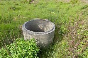 участок по адресу Коростенська, 1