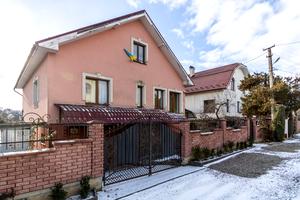 будинок за адресою Незалежності вул.