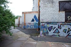 комерційна за адресою Лобановського вул., 30