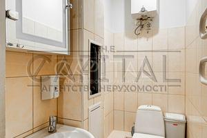 комерційна за адресою Оболонська вул., 21