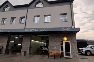 комерційна за адресою Київська вул., 92