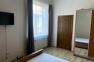 квартира за адресою Джерельна вул., 5