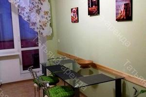 квартира за адресою Тополина вул., 18
