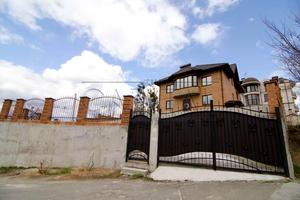 будинок за адресою Голосієво