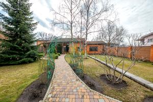 будинок за адресою Григорія Гуляницького вул.