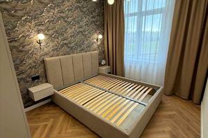 квартира за адресою Краснова вул., 1-В