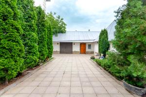 будинок за адресою Джерельний пров.