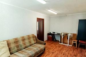квартира за адресою Високовольтна вул., 81