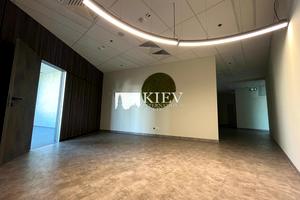 комерційна за адресою Князів Острозьких вул. (Московська), 32