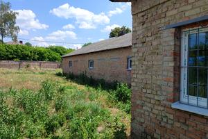 комерційна за адресою вул. Колгоспна, 22б