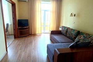 квартира за адресою Кловский спуск, 4