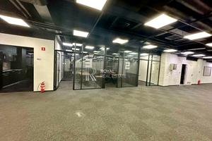 комерційна за адресою Вадима Гетьмана вул., 2