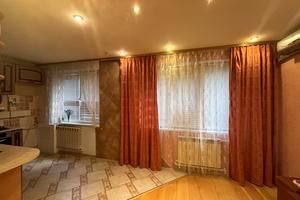 квартира за адресою Амосова вул. (Корчагінців), 5
