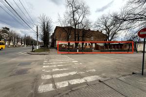 комерційна за адресою Шевченка вул., 9