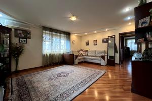 квартира за адресою Травнева вул., 4