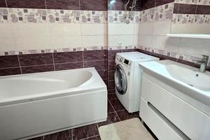 квартира за адресою Одеса, Перлинна вул., 1