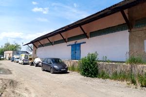 комерційна за адресою Польова вул., 8